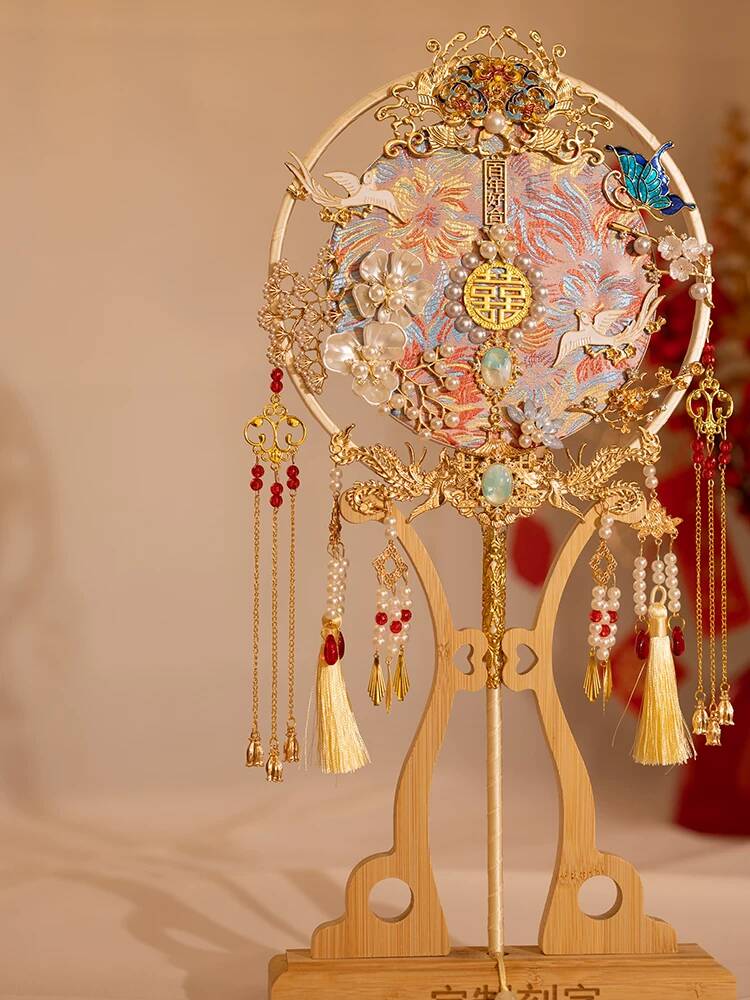 Chinese Style Bride Round Fan  - Embroidery Vest ulasan dan harga