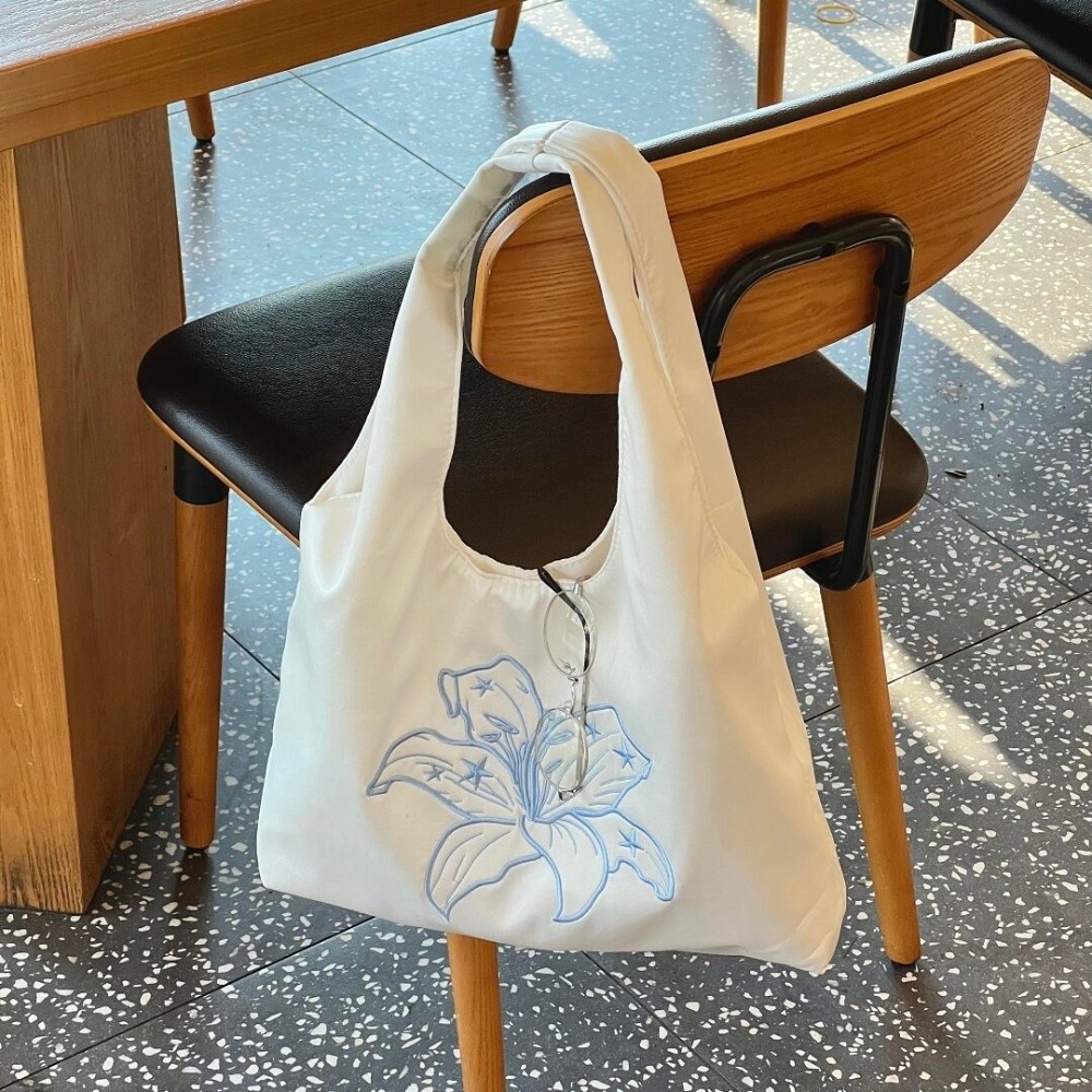 Vest Style Lily Shoulder Bag L - Embroidery Vest ulasan dan harga
