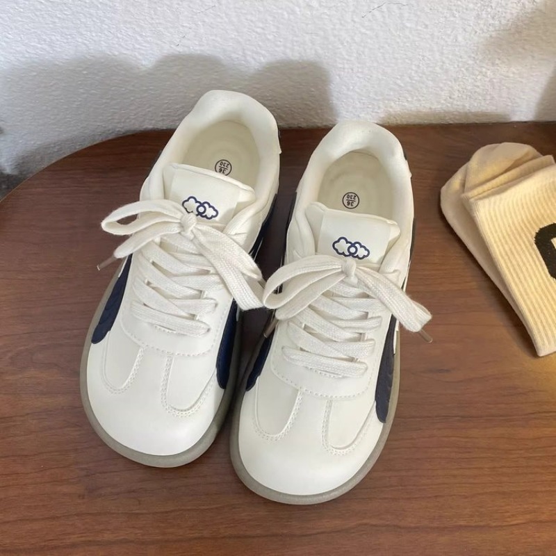 Vintage Women Chunky Sneakers  - Embroidery White ulasan dan harga