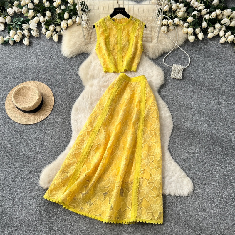 Fashion Hollow Out Lace 2 Piec - Embroidery Vest ulasan dan harga